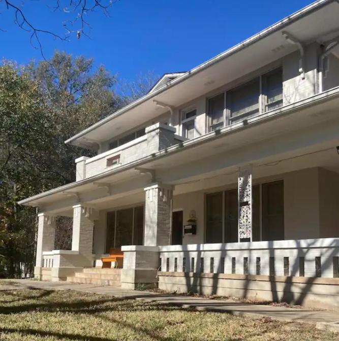 Historic Mitchell House Bed and Breakfast Sulphur Springs Εξωτερικό φωτογραφία